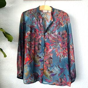Chico's 100% silk long sleeve floral blouse